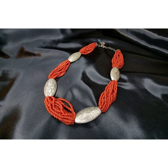Vintage Faux Coral Bead Necklace With Engraved Silver-Tone Oval Accents & Adjust - Picture 2 of 4
